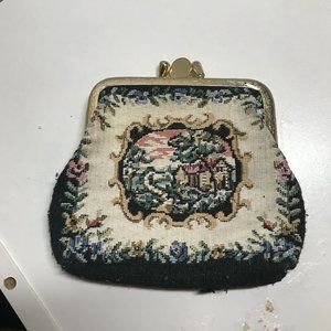 Vintage Embroidered Coin Purse Clutch